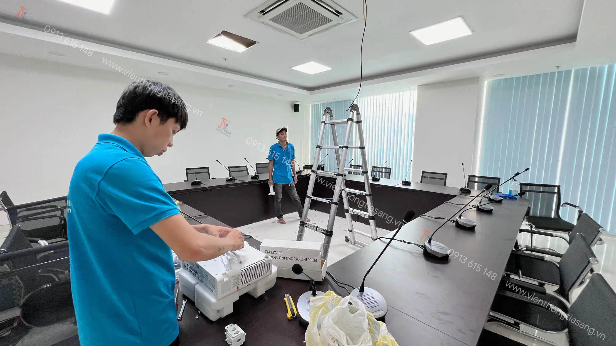 Âm thanh hội thảo TOA trong Các Phòng Họp Chuyên Nghiệp 3 IMG 8114