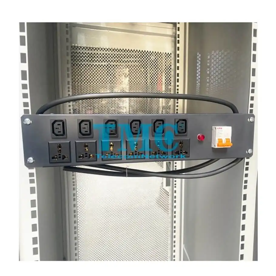 Ổ cắm điện Rack 12 cổng C13 TMC TMC-PDU12UC13