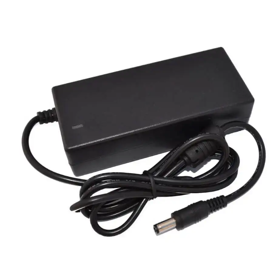 Desktop Adapter WINTOP YT-24V1A 1 Desktop Adapter WINTOP YT-24V1A